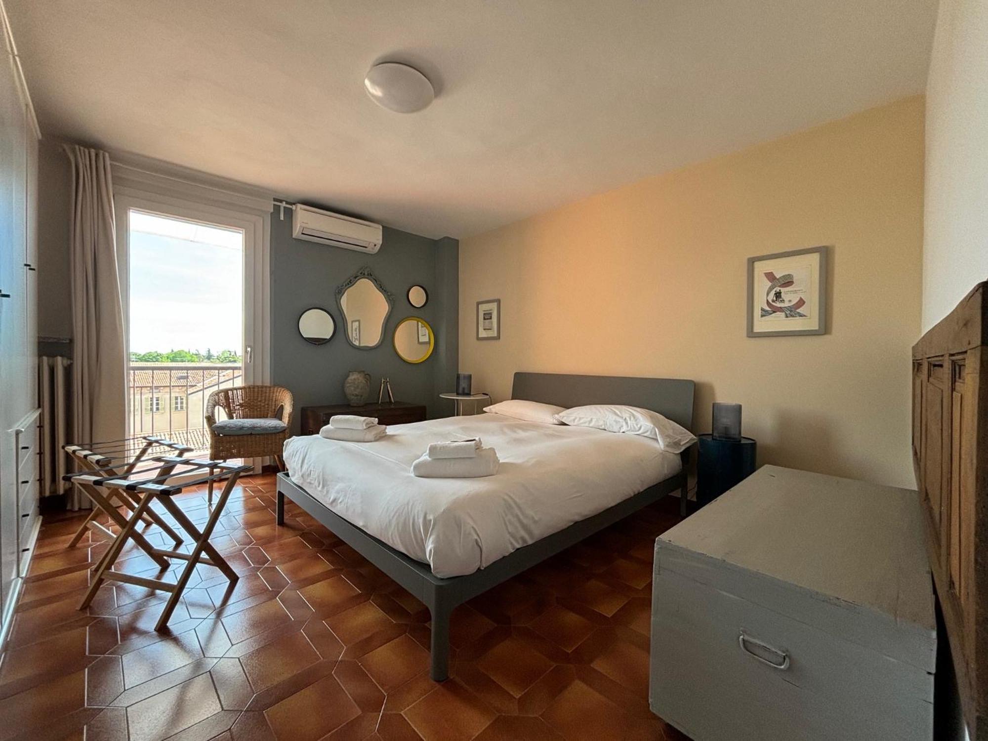 Appartamento Tosca เวโรนา ภายนอก รูปภาพ