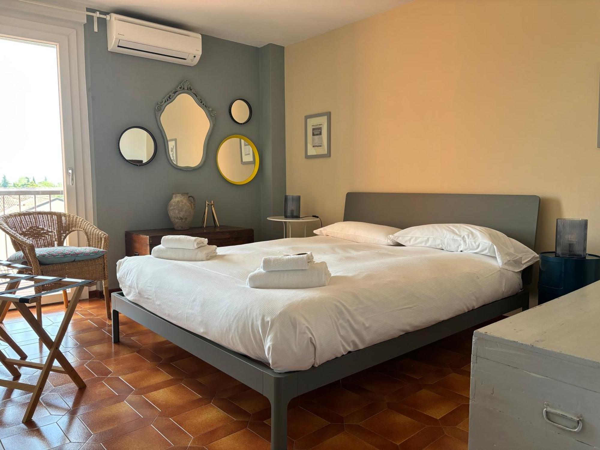 Appartamento Tosca เวโรนา ภายนอก รูปภาพ